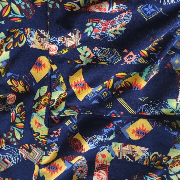 LuLaRoe leggings - Picture 2 of 4